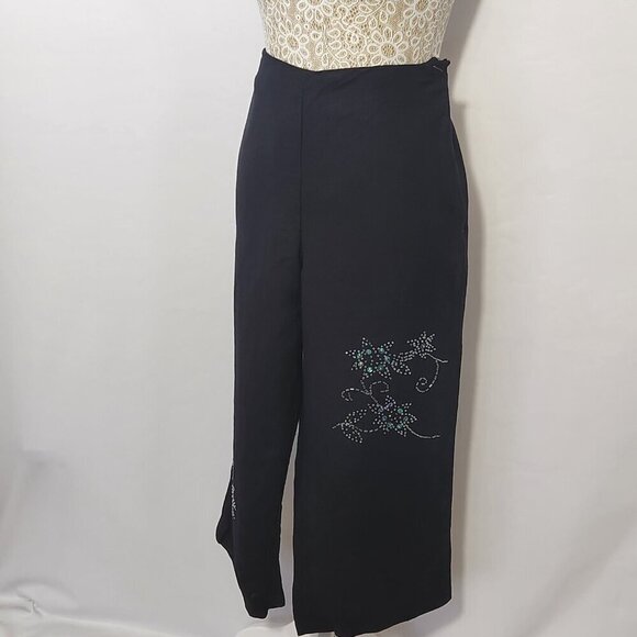 Larry Levine Women 8P Black Linen Blend Floral Beaded Crop Pant Side Zip Casual - Picture 5 of 16